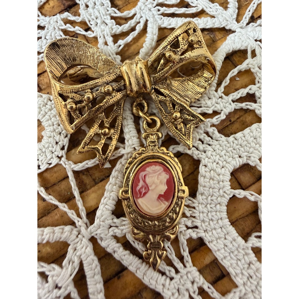 Vintage Gold Tone Bow Brooch with Red Dangle Cameo Pendant Victorian Style